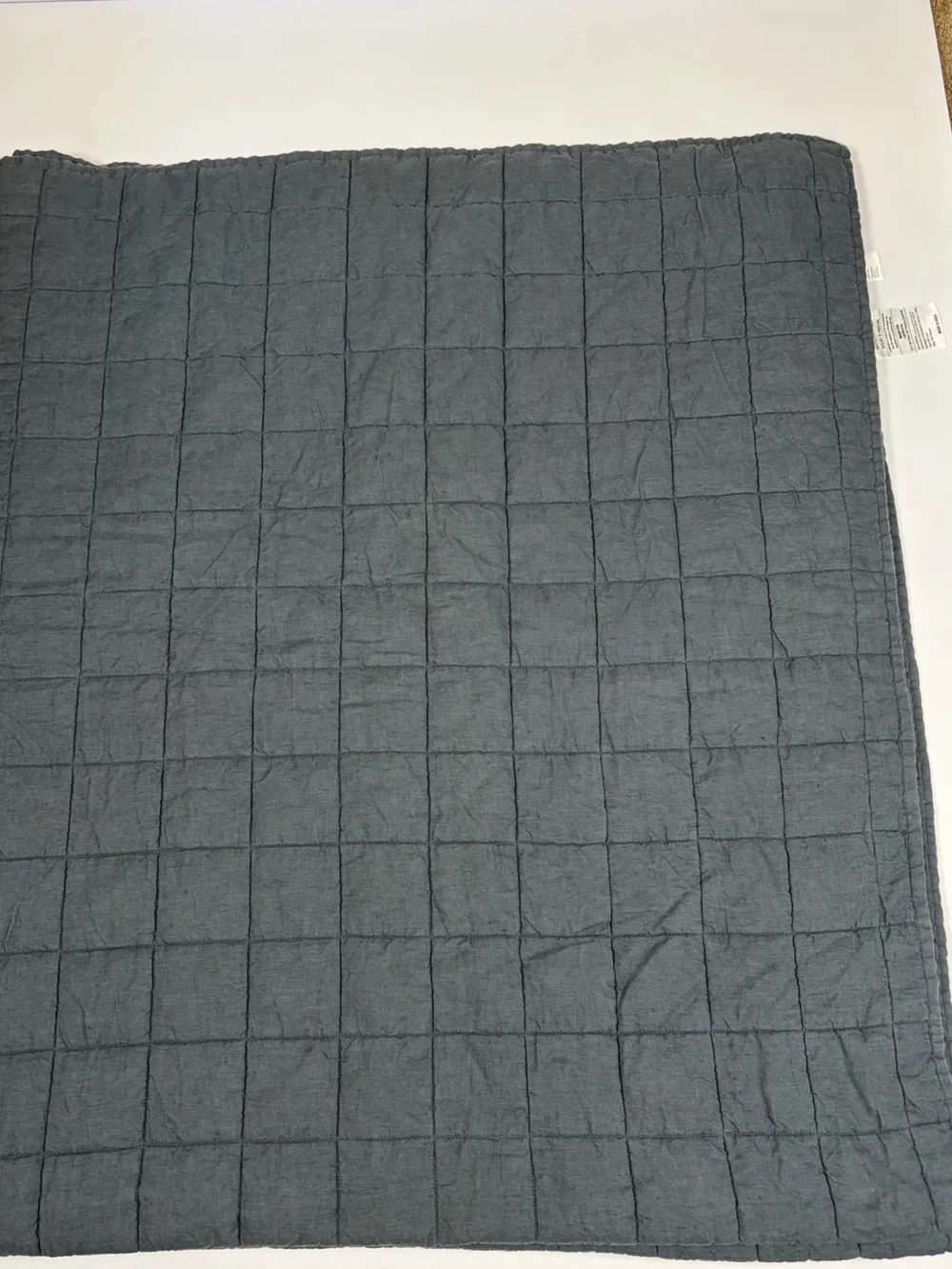 Quince European Linen Box Quilt Charcoal Full/Queen